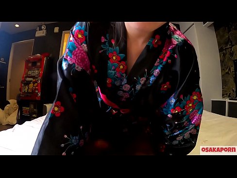 ❤️ Yarinyar cosplay tana son jima'i zuwa inzali tare da squirt a cikin macen doki da busa. Yarinyar Asiya mai gashi mai gashi da kyawawan nonuwa a cikin kayan gargajiya na Jafananci a cikin hoton bidiyo mai son nuna al'aurar tare da kayan wasan fuck. Sakura 3 OSAKAPOORN. ❤️ bidiyon tsutsa